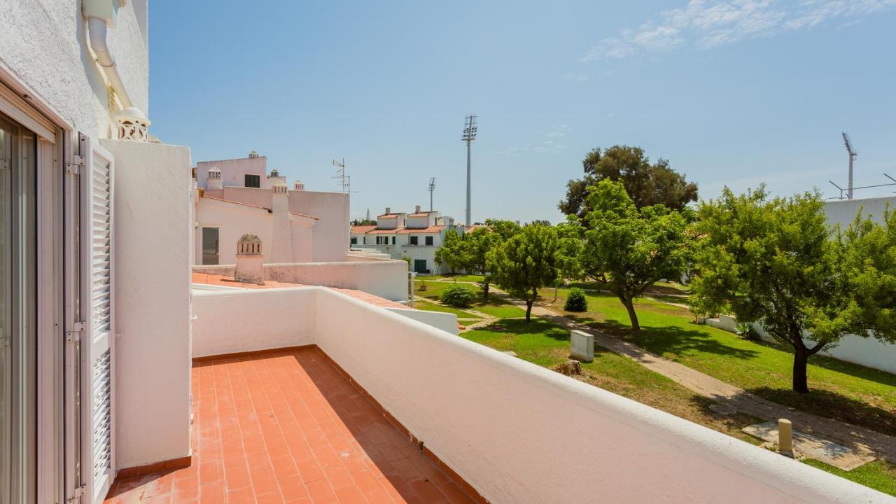 2 Bdr Vilamoura Escape W Balcony By Lovelystay Quarteira Esterno foto